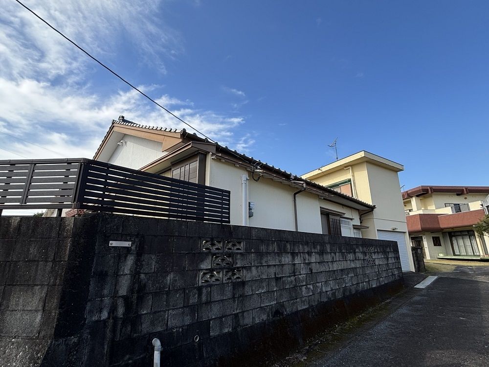 5DK Detached House for Sale in Ibusuki, Kagoshima - Thumbnail 2