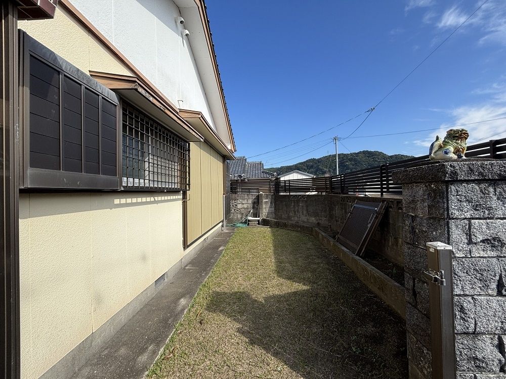 5DK Detached House for Sale in Ibusuki, Kagoshima - Thumbnail 4