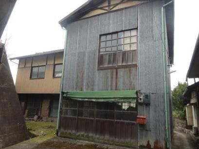 2K Detached House for Sale in Yakage, Okayama - 500,000 Yen - Thumbnail 2