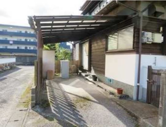 6DK Wooden House for Sale in Usuki City, Oita - Thumbnail 2