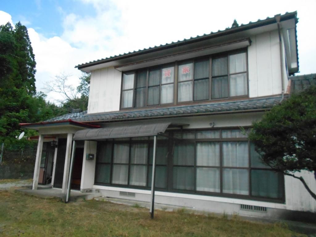 6DK Rental House with Farmland and Shed in Ebino, Miyazaki - Image 7