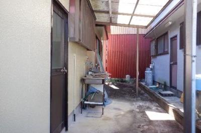 3K Vacant House for Sale in Minamiise, Mie - 128.92 sqm Land — Image 2, Minamiise, Mie