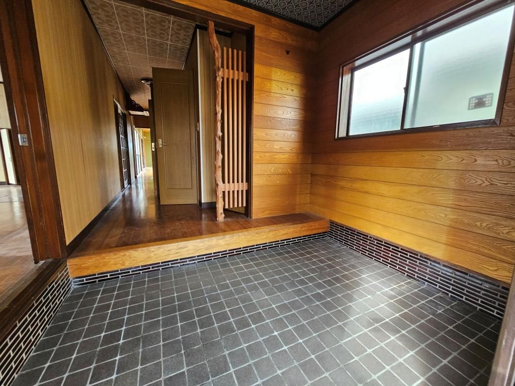 5DK House for Sale in Nanto, Toyama - Thumbnail 4