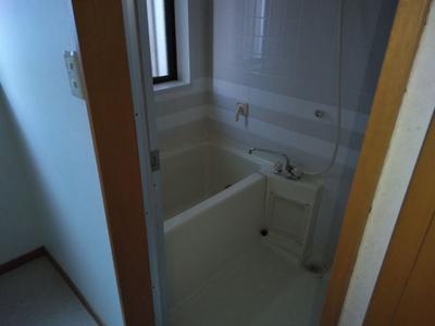 Spacious 3LDK House with Mt. Fuji Views in Hadano City — Image 4, Hadano, Kanagawa