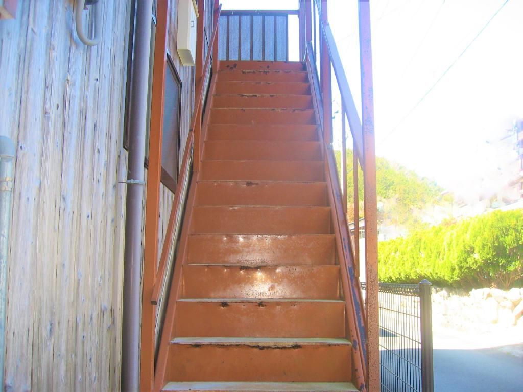 9DK Detached House for Sale in Uwajima, Ehime - Akiya Bank Listing - Thumbnail 3