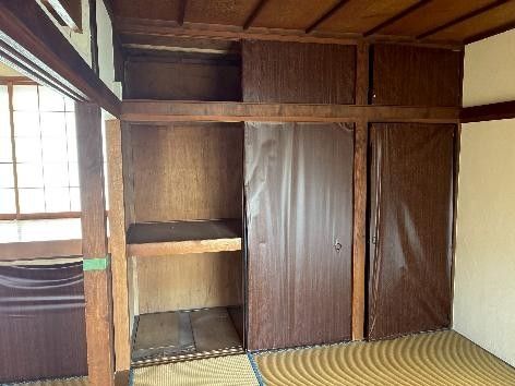 4DK House for Sale Near Tsuru Station in Yamanashi - Thumbnail 2