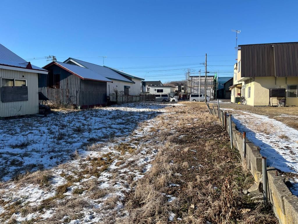 Vacant Corner Land Plot for Sale in Urahoro, Hokkaido - Thumbnail 2