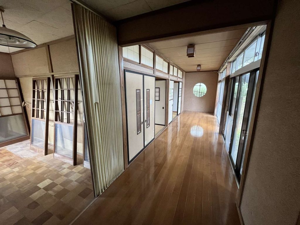 3SK Detached House in Toyama City with Large Land Plot - Thumbnail 4