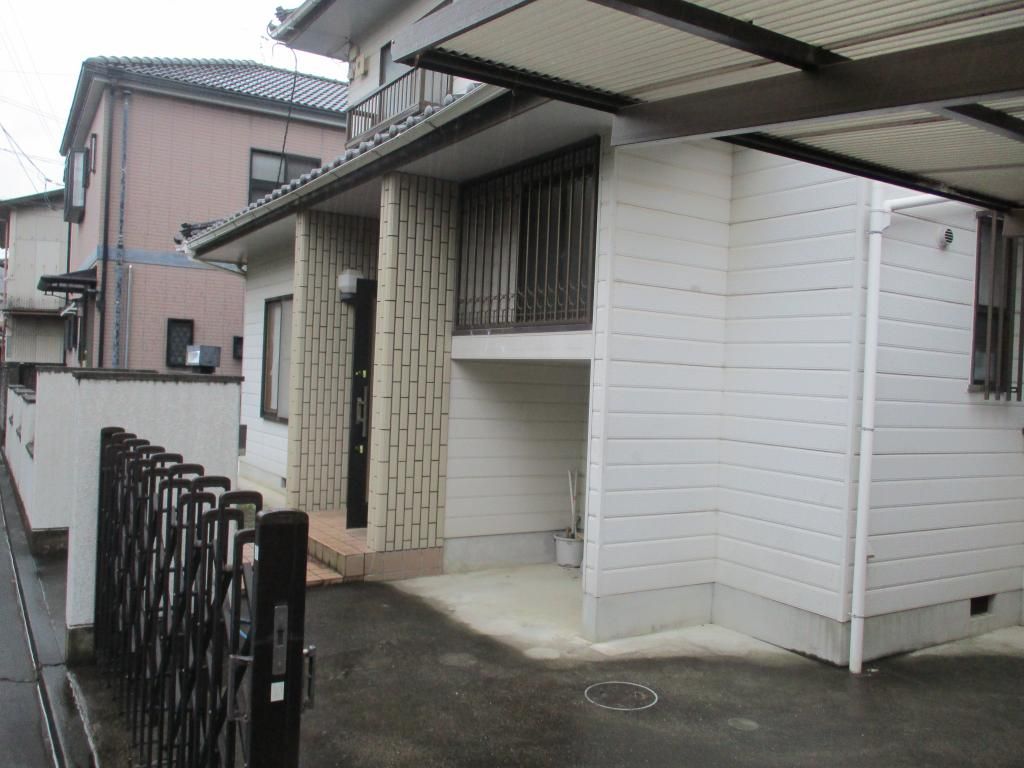 5LDK Family House for Sale in Quiet Yawatahama, Ehime - Thumbnail 3