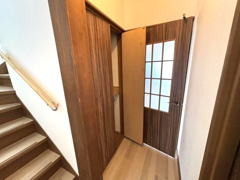 Renovated 4LDK Ocean View House for Sale in Yawatahama - Thumbnail 3