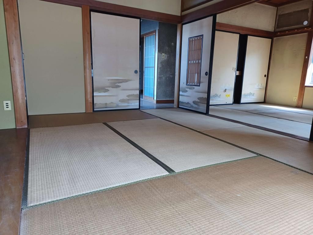 7DK House for Sale in Unnan, Shimane – 154.85m² - Thumbnail 2