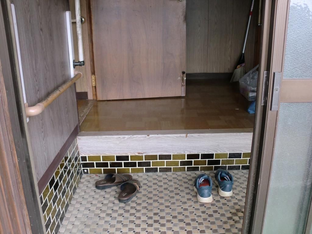Used 7DK House in Quiet Area of Imabari, Ehime - Thumbnail 3