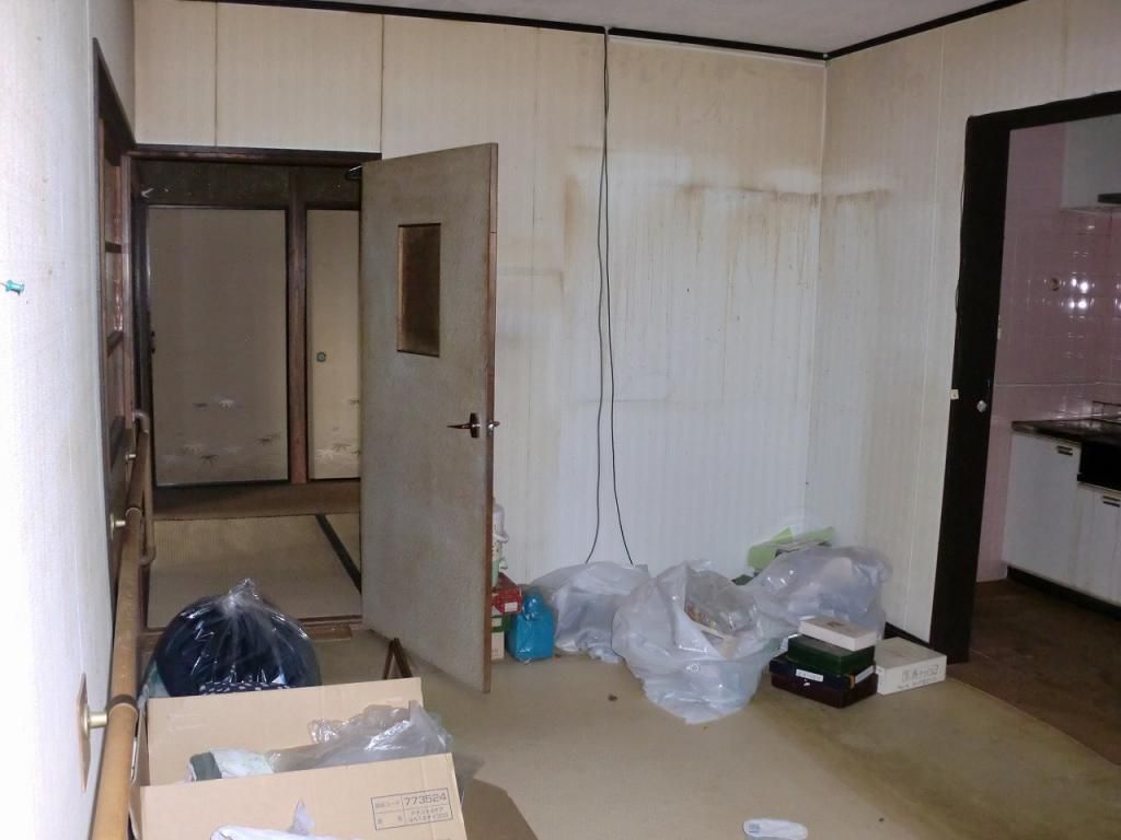 Used 7DK House in Quiet Area of Imabari, Ehime - Thumbnail 2