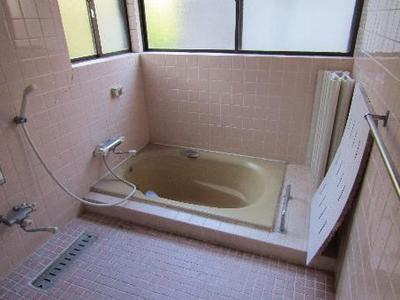 Large Family Home in Kitsuki - 396m² on 660m² Corner Plot — Image 1, Kitsuki, Oita