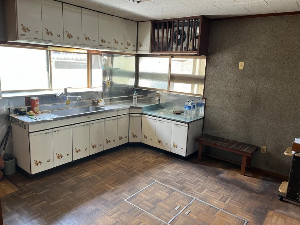 6DK Vacant House for Sale in Kihoku Town, Mie Prefecture - Thumbnail 3
