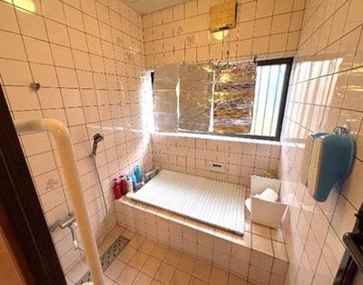 Spacious 6DK House in Youake, Hita City - 675m² Plot — Image 2, Hita, Oita