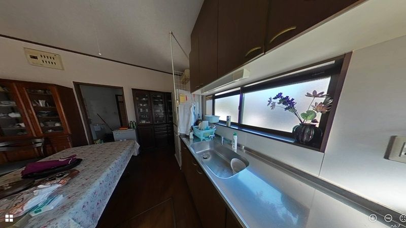 Spacious 3DK House with Large Warehouse in Koka, Shiga - Thumbnail 4