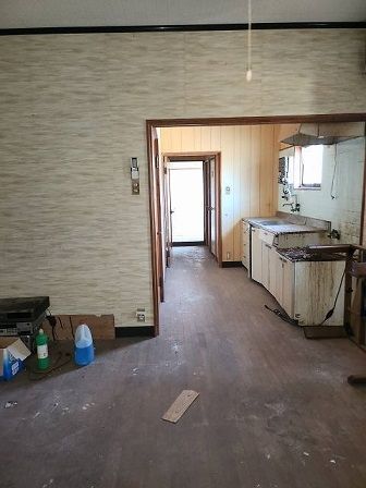 10K Detached House on 564sqm Corner Lot in Minamiawaji, Hyogo - Thumbnail 4