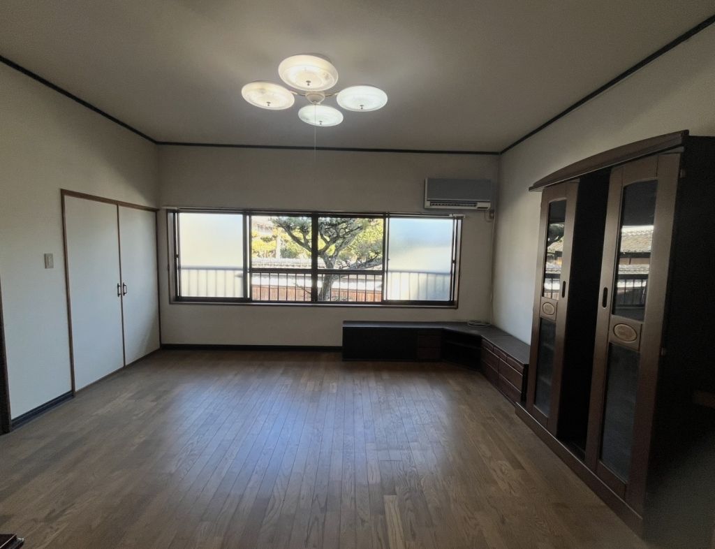 6DK Detached House for Sale Near Kitauchi Station, Gojo City, Nara - Thumbnail 2