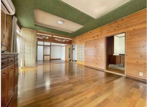 7DK Pet-Friendly Rental House in Oita City with Free Parking - Thumbnail 2