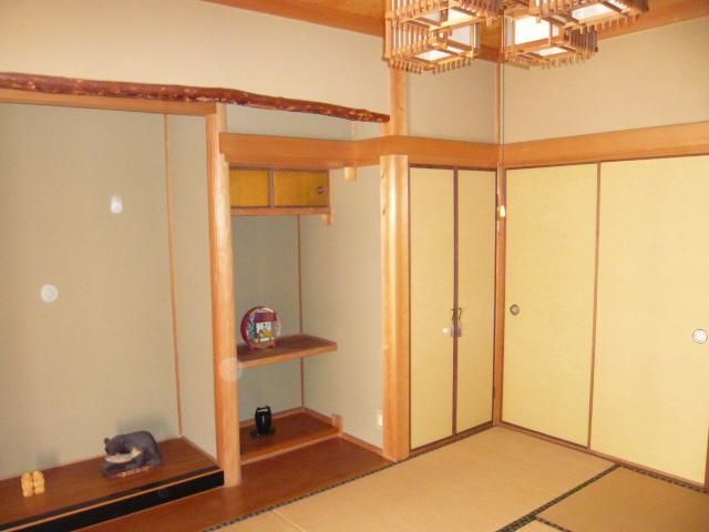 6DK Family Home for Sale in Asakuchi, Okayama - 256m² Land - Thumbnail 4