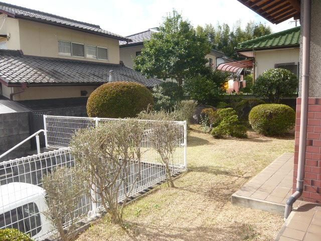 6DK Family Home for Sale in Asakuchi, Okayama - 256m² Land - Thumbnail 2