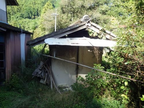 Century-Old Kominka for Sale in Tobe Town, Ehime - Thumbnail 2