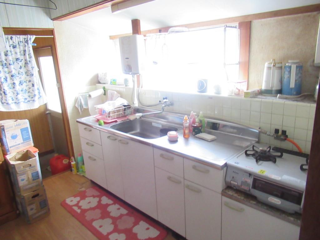65-Year-Old 4DK House with Garden in Saiki, Oita - Akiya Bank Listing - Thumbnail 4