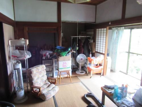 65-Year-Old 4DK House with Garden in Saiki, Oita - Akiya Bank Listing - Thumbnail 2