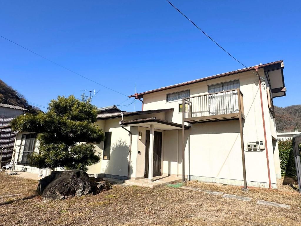 4LDK Detached House for Sale in Akaiwa, Okayama - Image 1