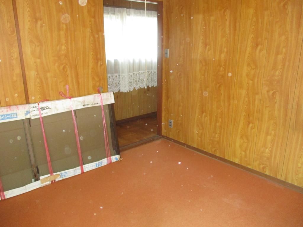 4DK Detached House for Sale in Kasaoka, Okayama - Akiya Bank Property - Thumbnail 4