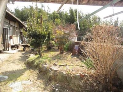Sea View House with Farmland in Kasaoka, Okayama - Akiya Bank Listing — Image 9, Kasaoka, Okayama