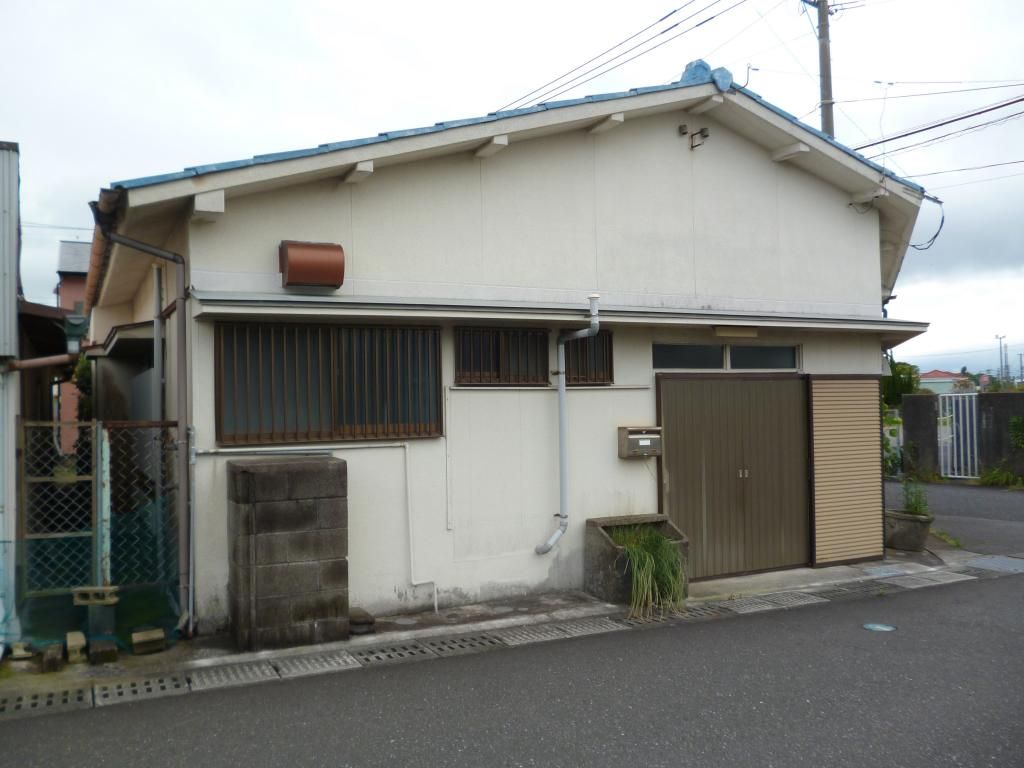 3-Bedroom Corner House for Sale in Ichikikushikino, Kagoshima - Thumbnail 2