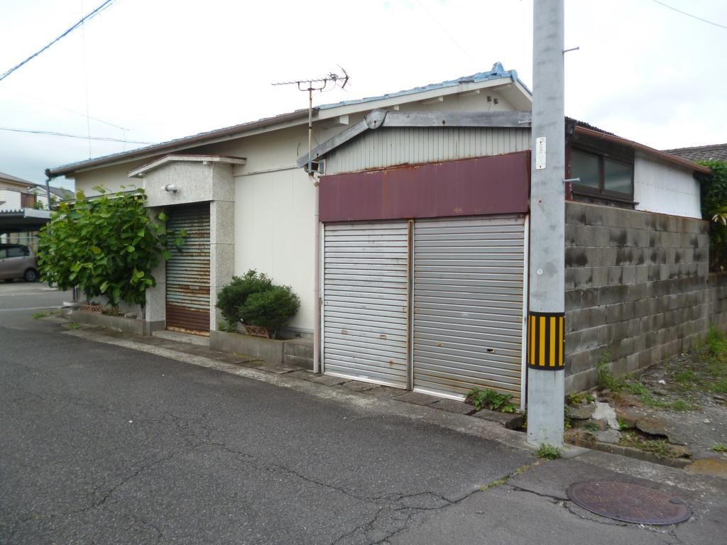 3-Bedroom Corner House for Sale in Ichikikushikino, Kagoshima - Thumbnail 3