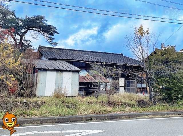 115-Year-Old Wooden House for Sale in Takayama, Gifu - Thumbnail 2
