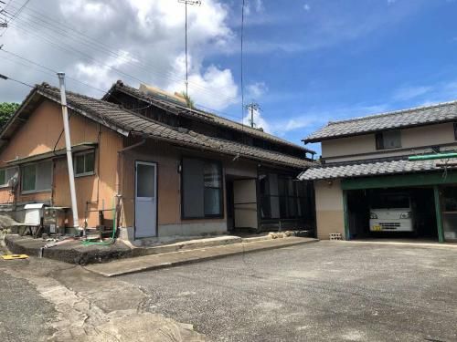 Renovated Traditional House with Bomb Shelter & Warehouse in Uki City - Thumbnail 2