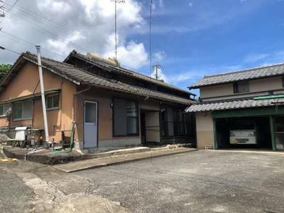 Renovated Traditional House with Bomb Shelter & Warehouse in Uki City — Image 1, Uki, Kumamoto