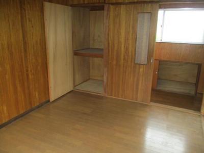 5DK House for Sale Near Taku Station - 105m² on Large Corner Plot — Image 4, Taku, Saga