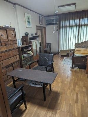2DK Detached House for Sale in Higashihiroshima, Near Kawachi Station - Thumbnail 2