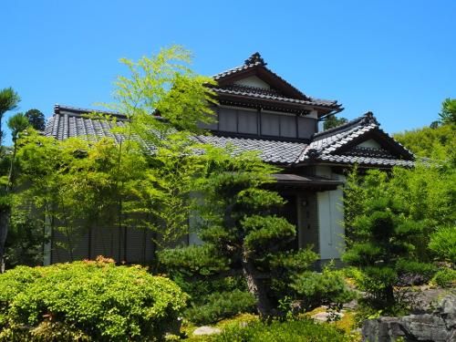 7LDK Family House on 884 sqm Corner Lot in Fukui City - Main Image