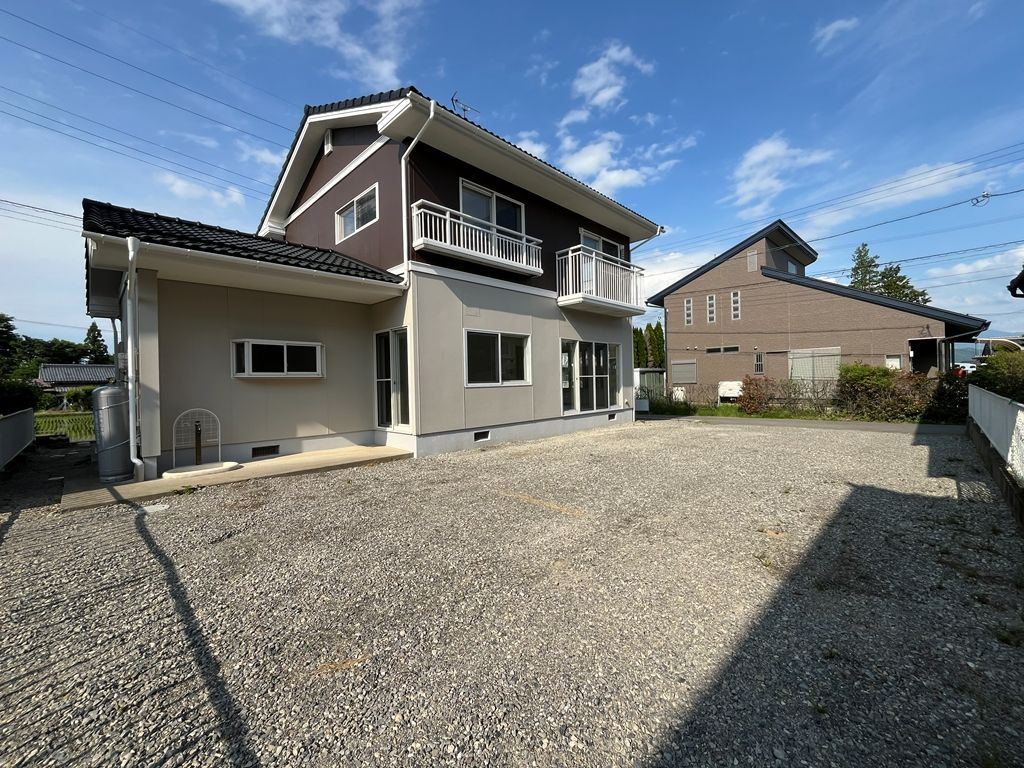 Renovated 4LDK House in Azumino City, Nagano - Thumbnail 3