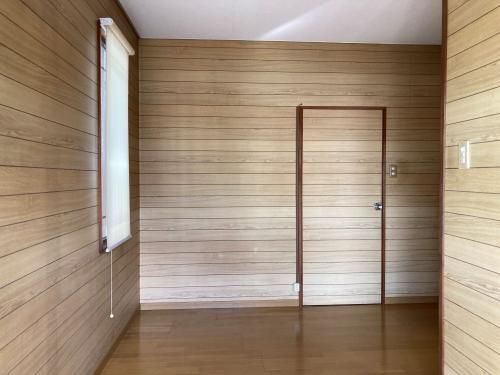 Renovated 5DK House for Sale in Sanyo-Onoda, Yamaguchi - Thumbnail 3