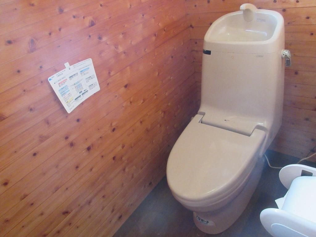 5LDK Akiya Bank House with Log House Style Living in Miyoshi - Thumbnail 3