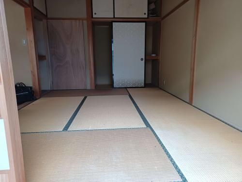 1972 9DK House for Sale in Unnan, Shimane - Multi-Generational Potential - Thumbnail 3