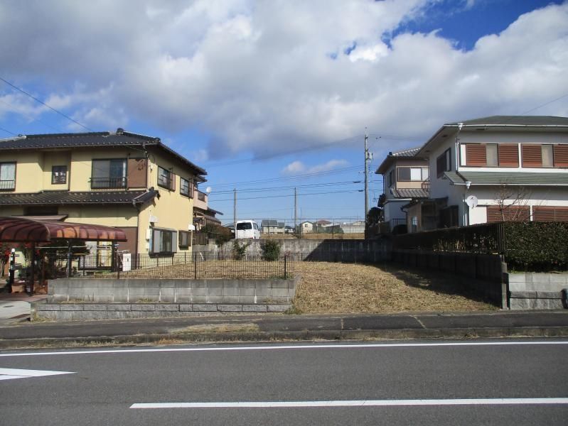203.57 sqm Vacant Land for Sale on Main Road in Nabari, Mie - Thumbnail 3