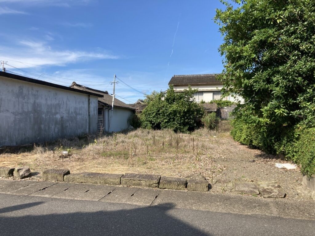 Vacant Land for Sale in Shibushi, Kagoshima - 181.44 sqm Corner Plot - Thumbnail 2