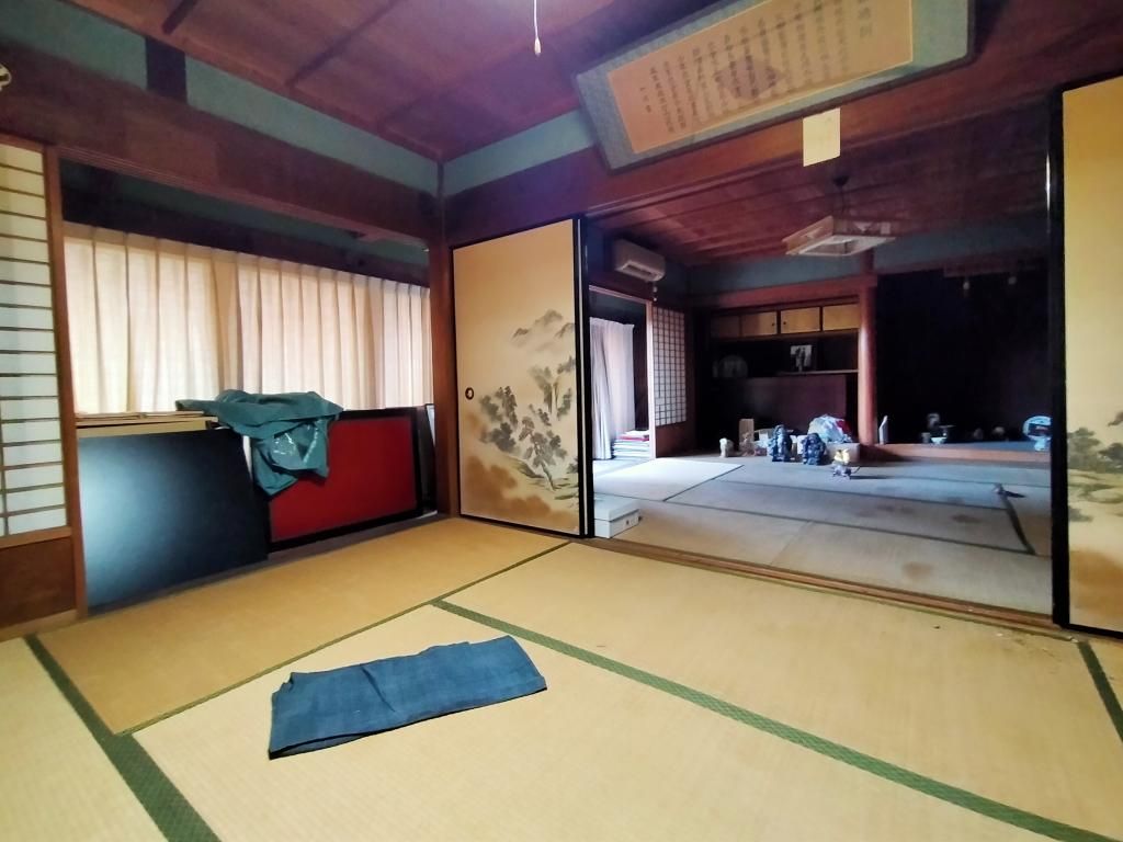 Spacious 12DK Rental House in Yamazoe Village, Nara - Thumbnail 4