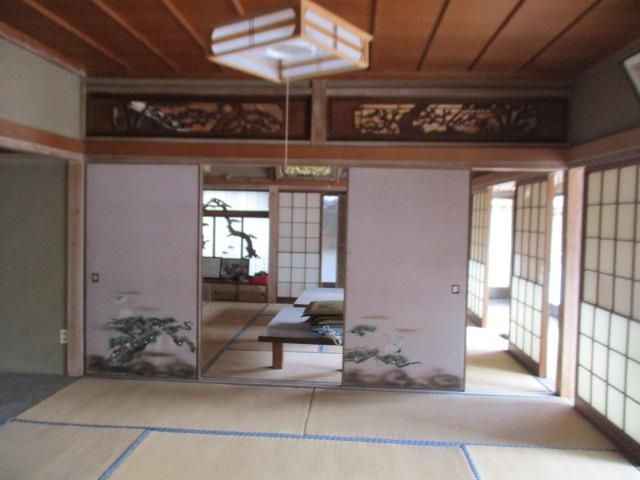 Traditional 12DK House with Land in Niimi, Okayama - Thumbnail 4