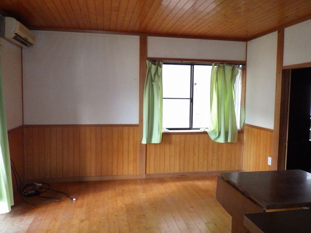 5DK Detached House for Sale in Hirado, Nagasaki - Ideal for Two Families - Thumbnail 4