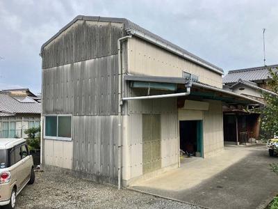 Spacious 7DK House with Agricultural Land in Saijo City — Image 1, Saijo, Ehime